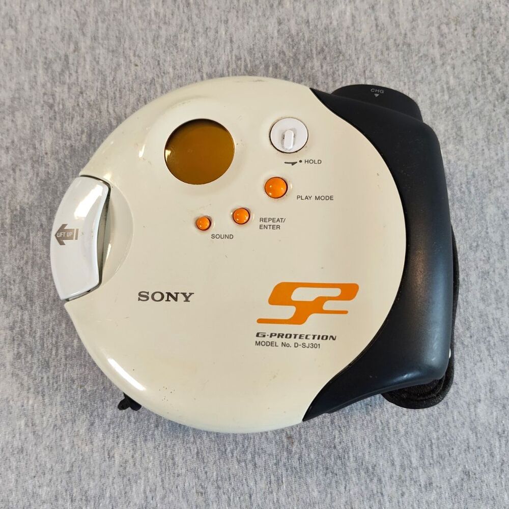 Sony D-SJ301 Discman G-Protection Portable CD Player White/Black Headphone